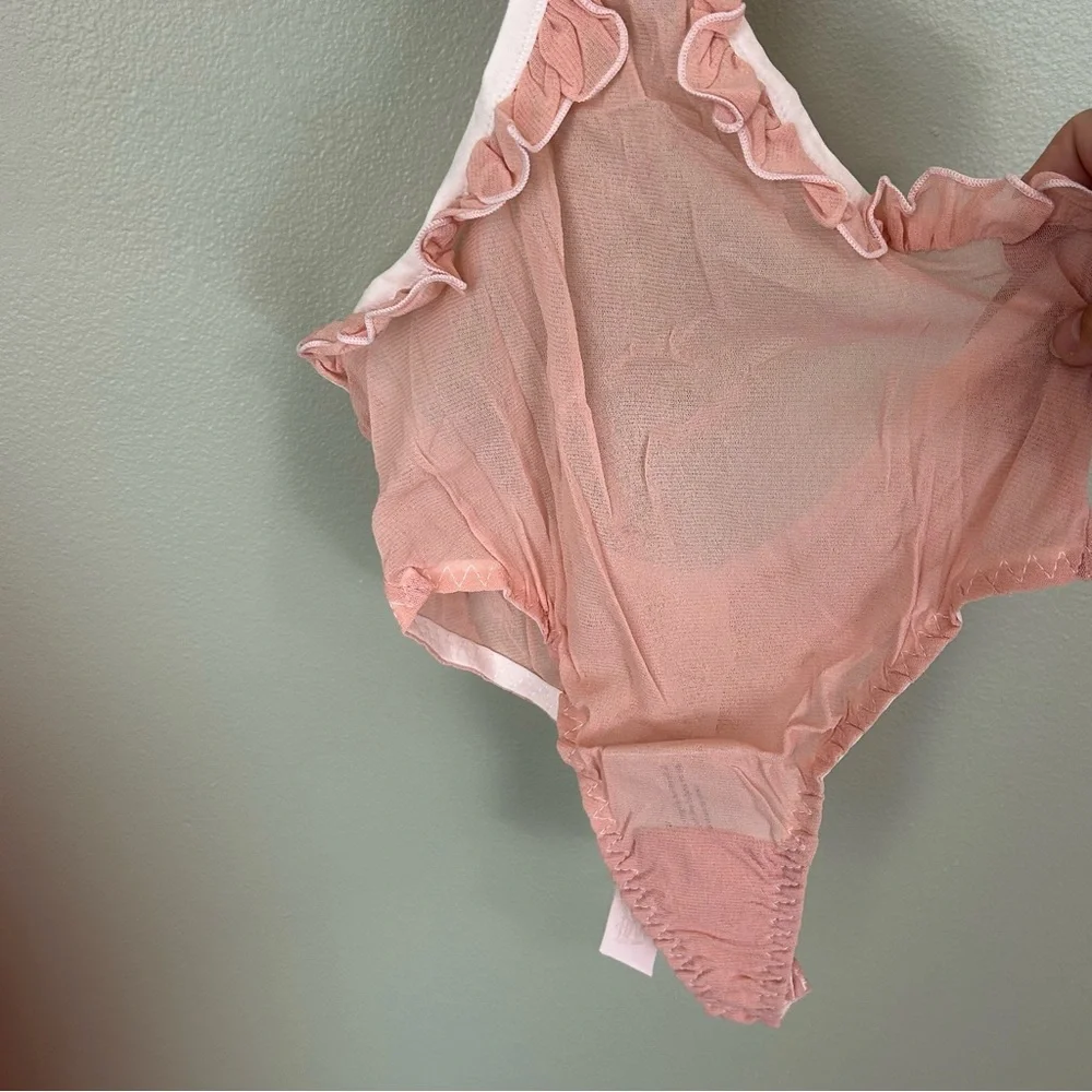 NWT we are hah‎ free people key to your heart bodysuit womens pink